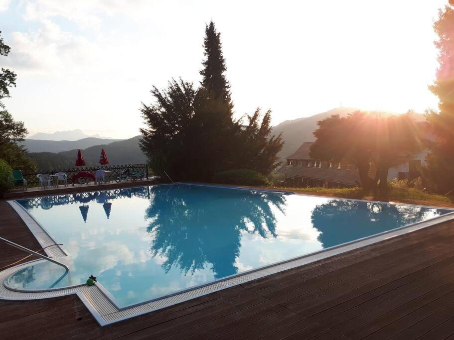 Haus Sonnenhang +Seeblick+Pool Reifnitz Bagian luar foto